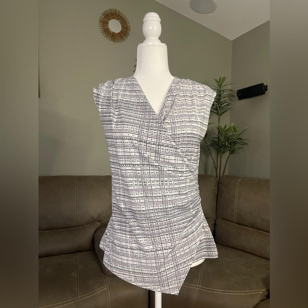 Ann Taylor Petite Sleeveless Wrap Shirt Sz MP Medium Petite Spring Summer Office